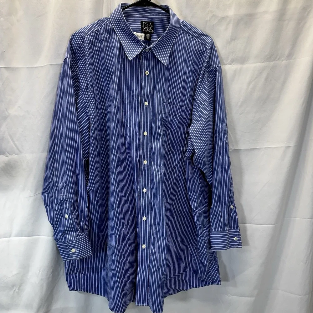 Jos A. Bank Blue & White Striped Travelers Collection Men's‎ 18-33 Button Up
